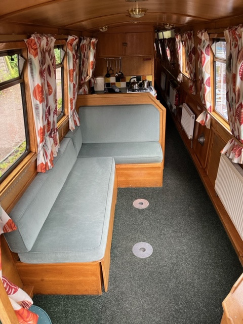 Gemini: Saloon & Galley